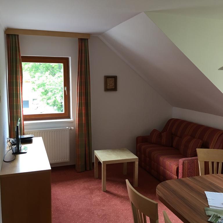 Gasthof Dachsteinblick Stainach Exteriör bild